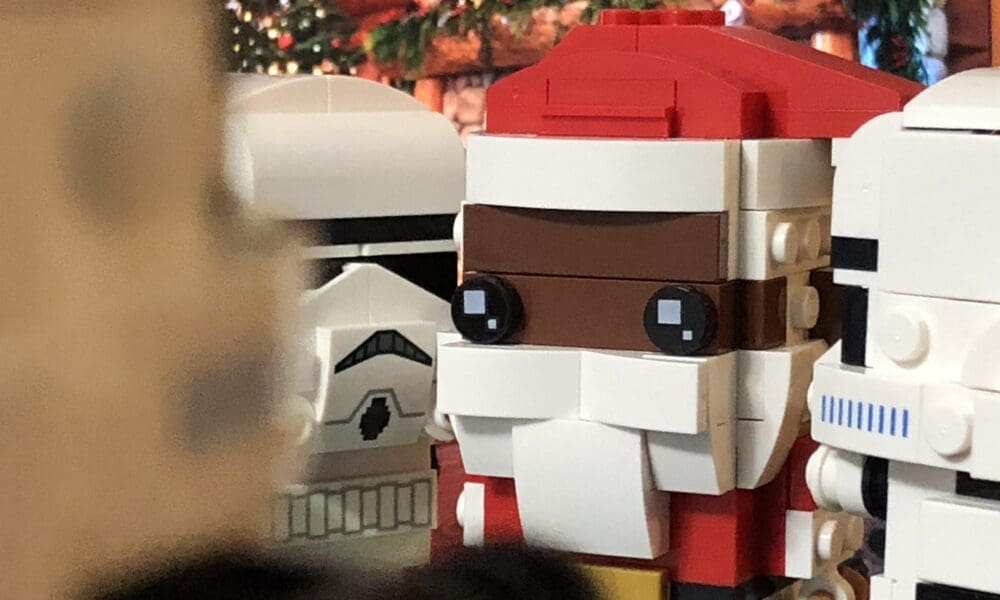 LEGO Brickheadz Soul Santa and Star Wars Stormtroopers
